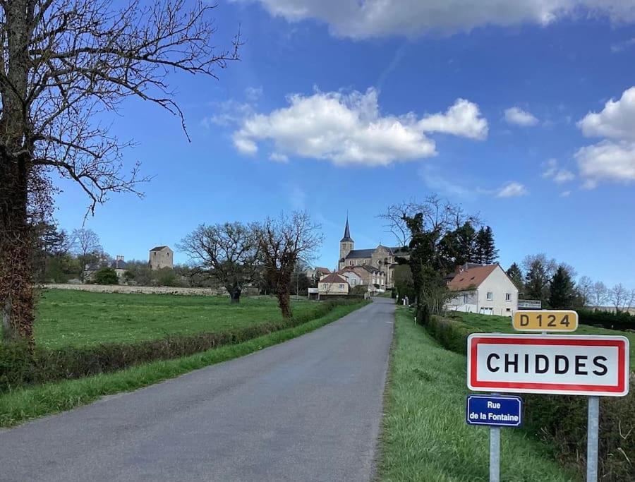 Le Gite De La Fontaine Chiddes 외부 사진